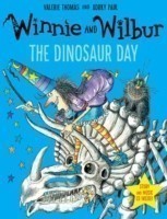 Winnie and Wilbur: The Dinosaur Day with audio CD