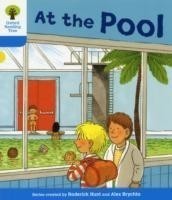Oxford Reading Tree: Level 3: More Stories B: At the Pool