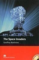 Macmillan Readers Space Invaders The Intermediate Pack